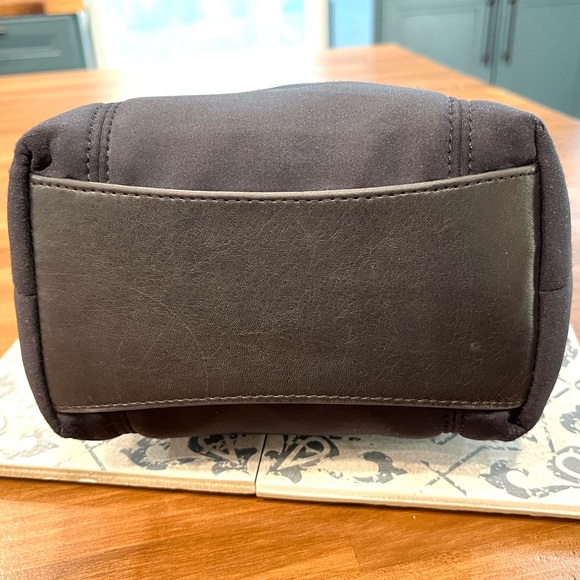 COACH NEO LUNCH TOTE, No. 6201 - Picture 5 of 12